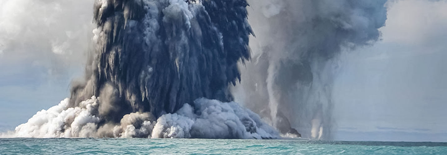 Image of a volcano erupting